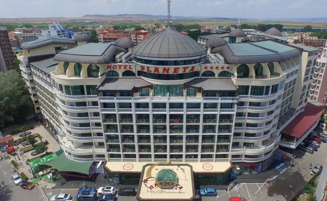 PLANETA HOTEL & AQUAPARK 5*279 euro 