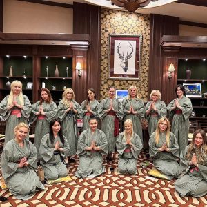 Токио вчера и сегодня + источники у океана